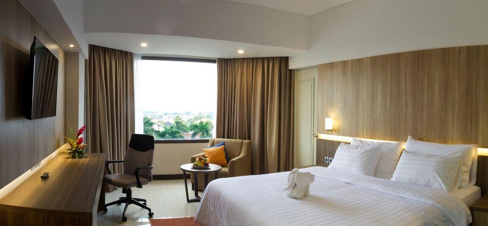 Hotel Horison Ultima Bandung Esterno foto