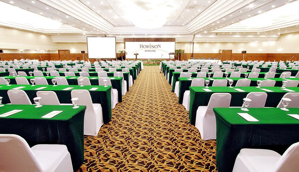 Hotel Horison Ultima Bandung Esterno foto