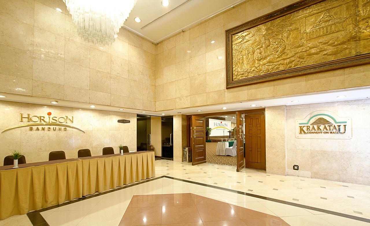 Hotel Horison Ultima Bandung Esterno foto