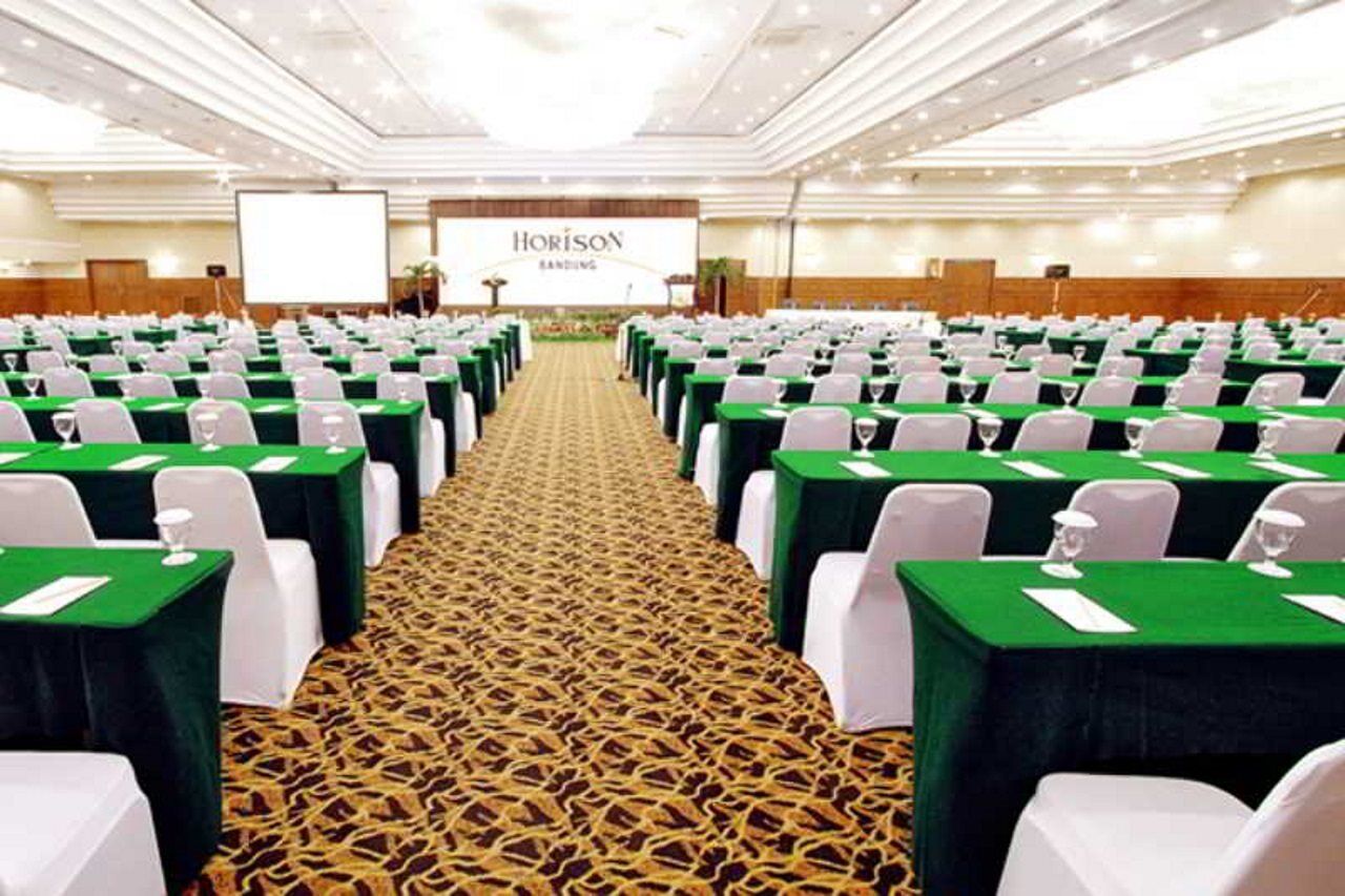 Hotel Horison Ultima Bandung Esterno foto